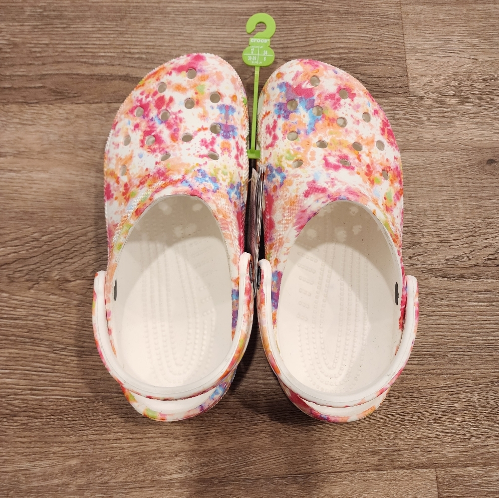 Crocs Classic Tie Dye watercolor